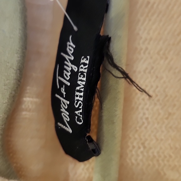 LORD & Taylor wamen cream open cardigan 100%cashmere sweater ligth weight - Picture 4 of 5